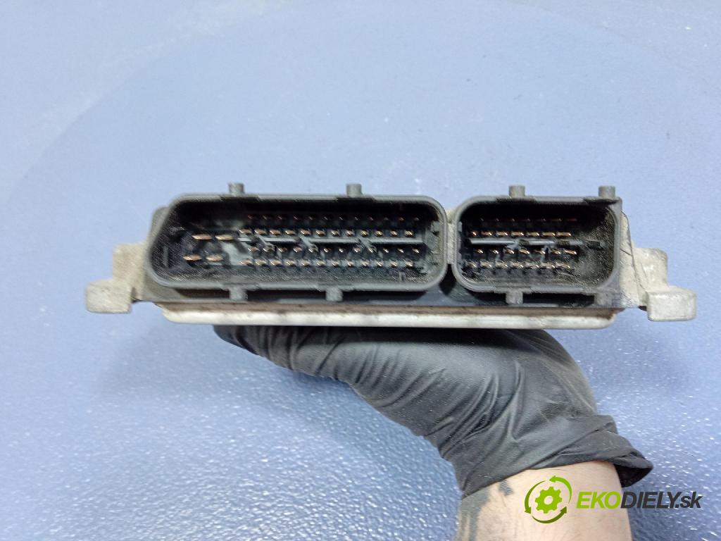 Fiat Panda 2005 riadiaca jednotka Motor: 55196259