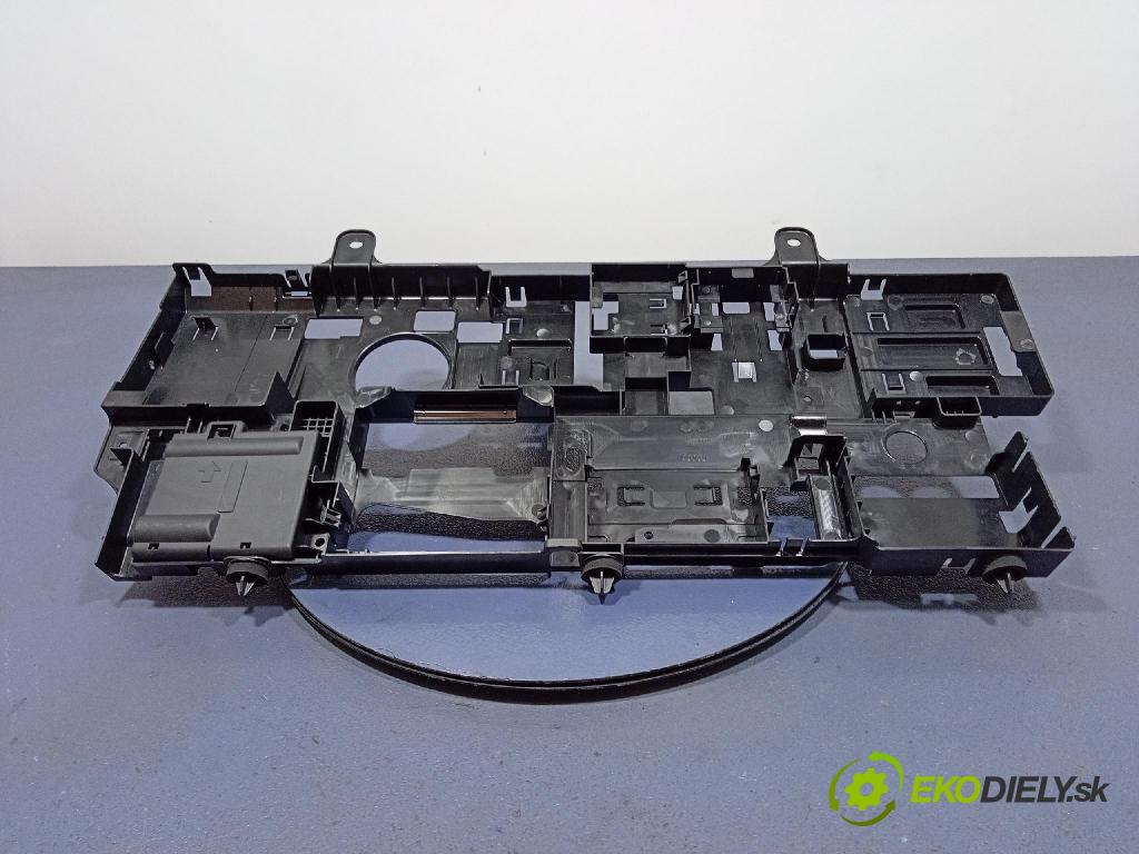 Audi A6 2021 kryt Plast: Interiéry: 4K0907392F