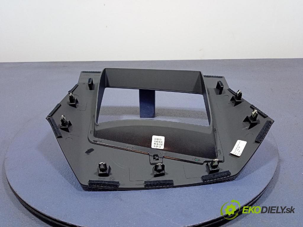 Audi A6 2021 kryt Plast: Interiéry: 4K1857161