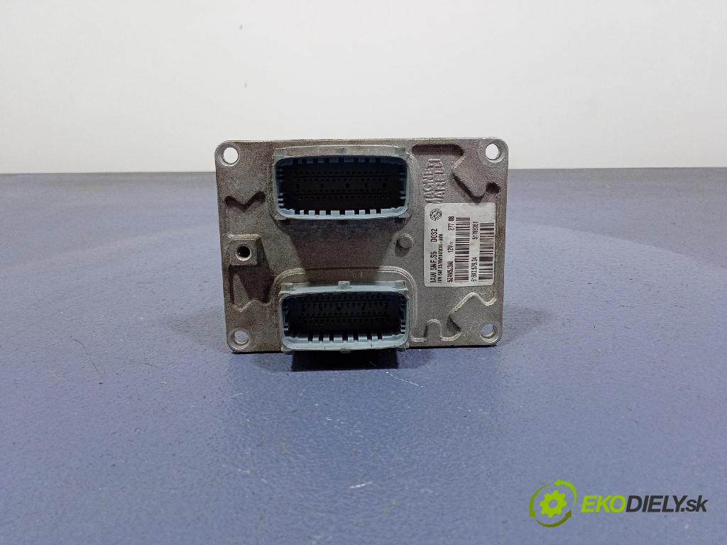 Fiat Panda 2008 riadiaca jednotka Motor: 51788361