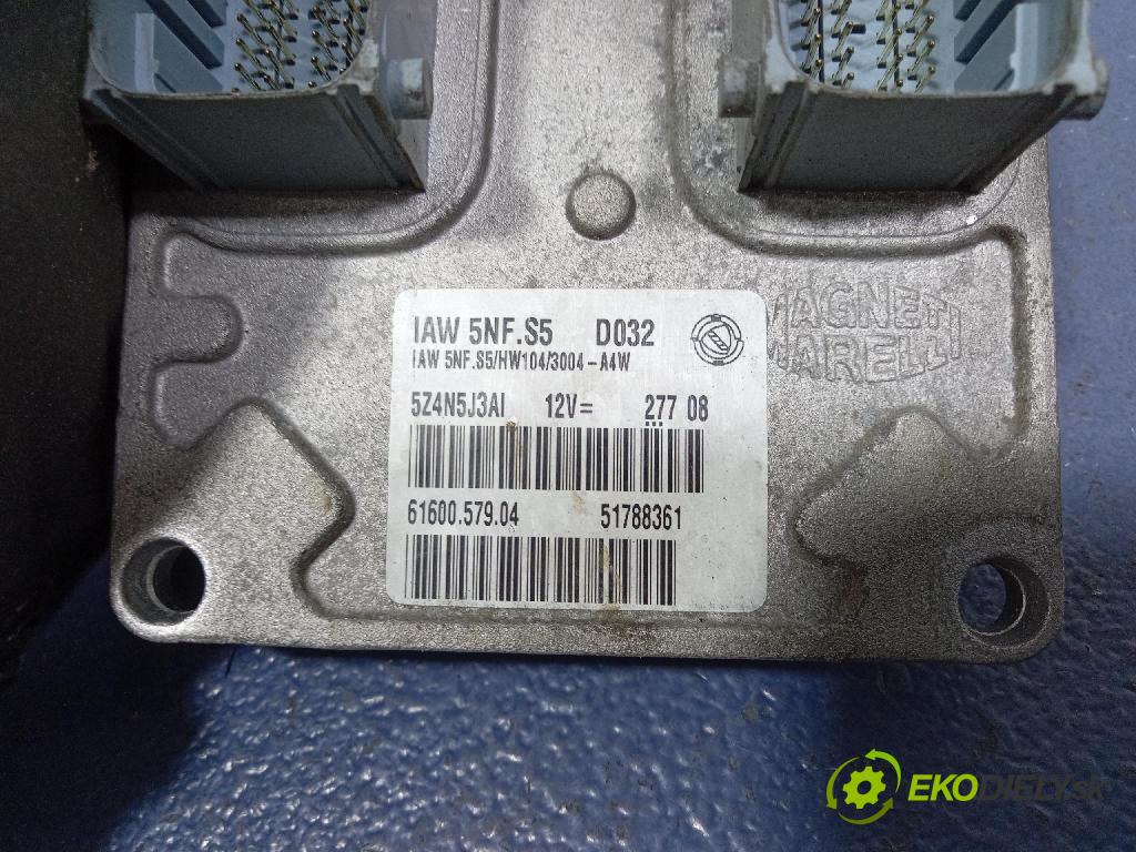 Fiat Panda 2008 riadiaca jednotka Motor: 51788361