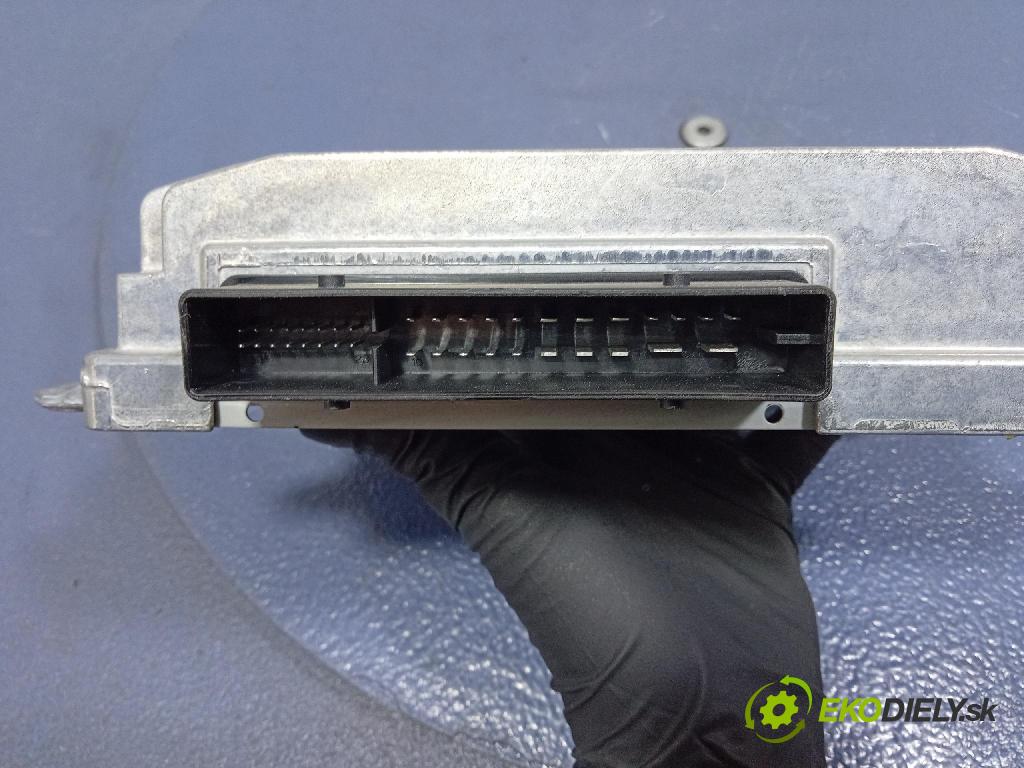 Audi A6 2021 Zesilovač: 8Y0035465A