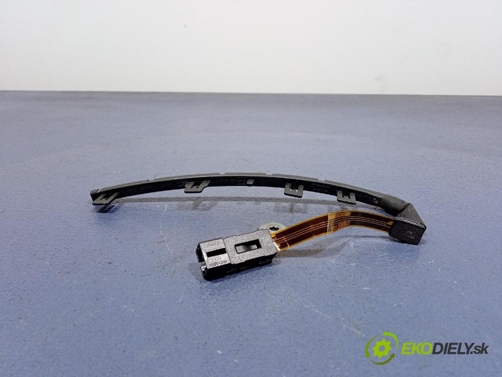 Audi A6 2021 instalace Elektrický: 4K0947355Q