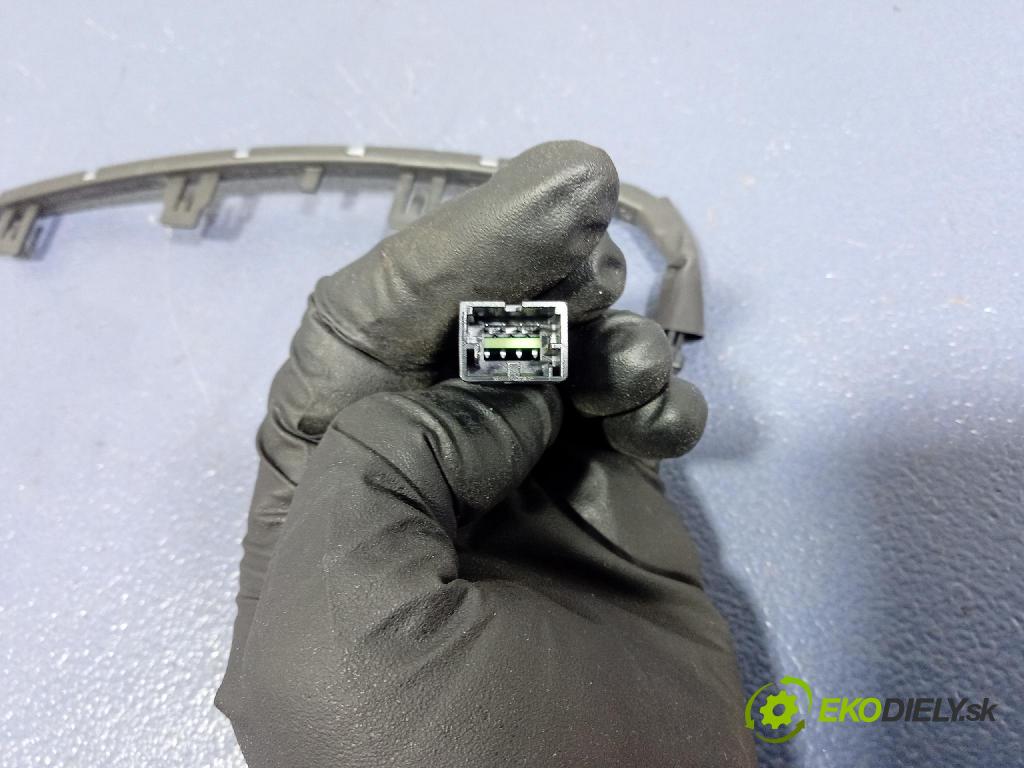 Audi A6 2021 instalace Elektrický: 4K0947355Q
