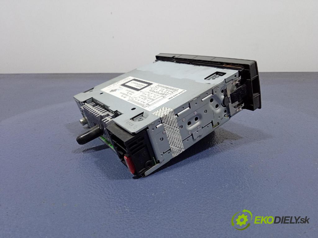 Fiat Panda 2008 Radio I Navigácia: 7354362410