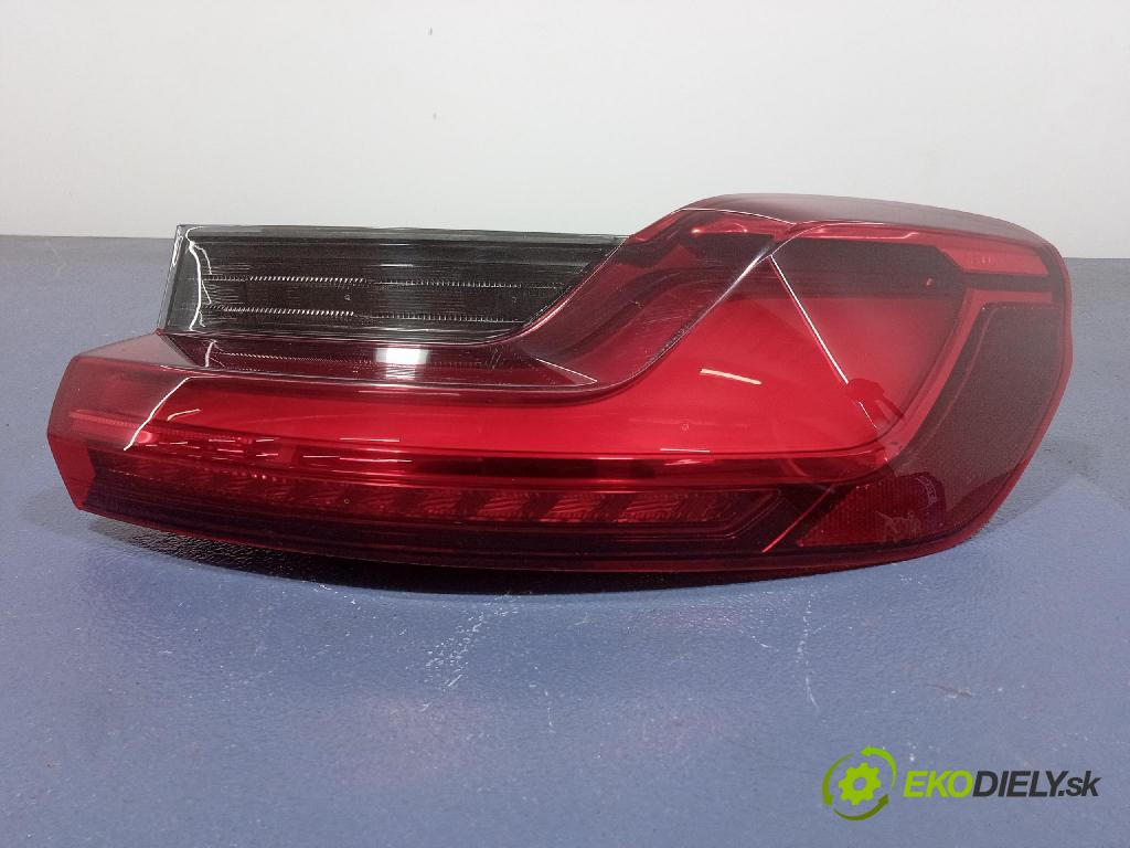 Bmw X4 2024 světlo Zad: Práva: Mimo: 7409396