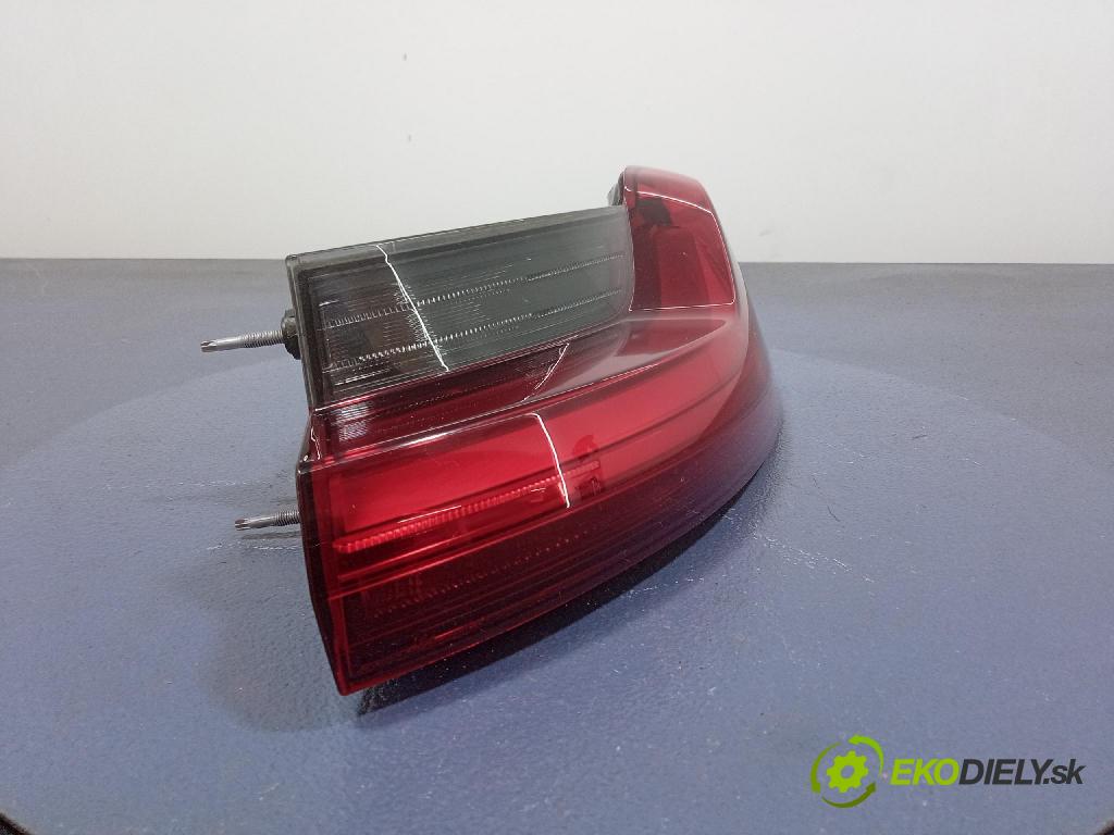 Bmw X4 2024 světlo Zad: Práva: Mimo: 7409396