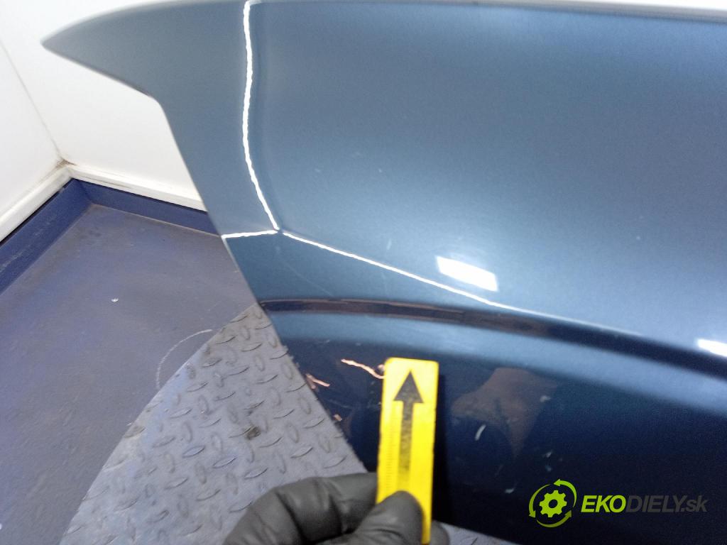 Volvo XC60 0 blatník Predné Vľavo: