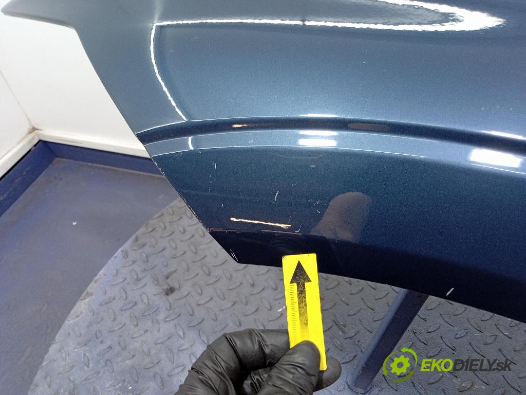 Volvo XC60 0 blatník Predné Vľavo: