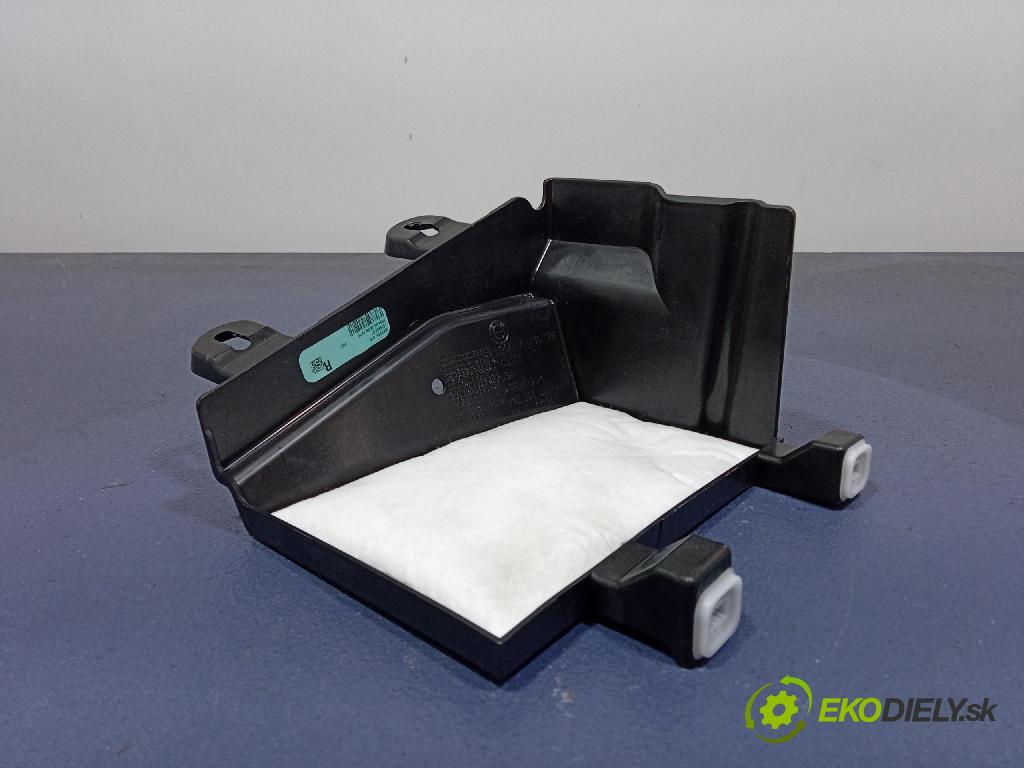 Bmw X4 2024 kryt Plast: Interiéry: 7439388