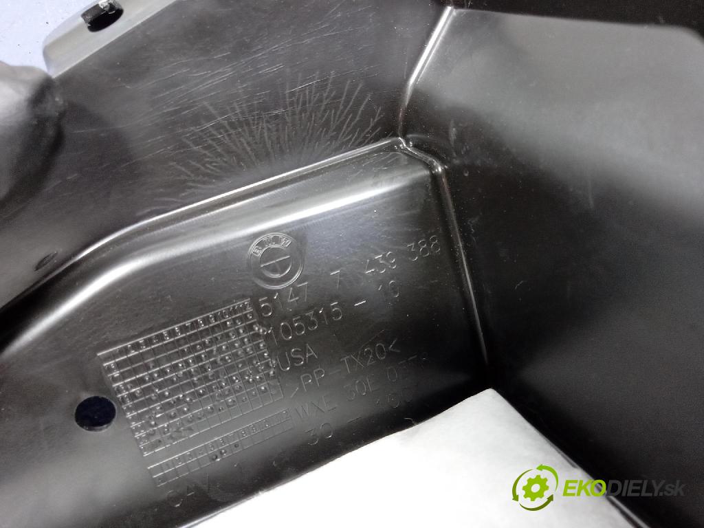 Bmw X4 2024 kryt Plast: Interiéry: 7439388