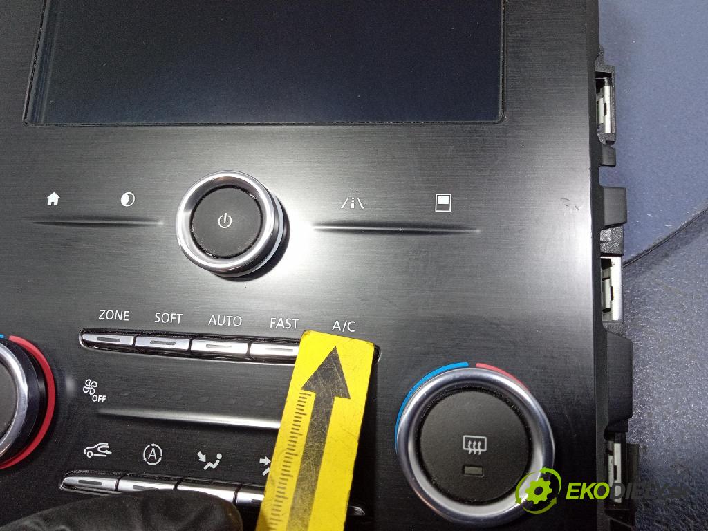 Renault Megane 2019 Radio I Navigácia: 681834648R