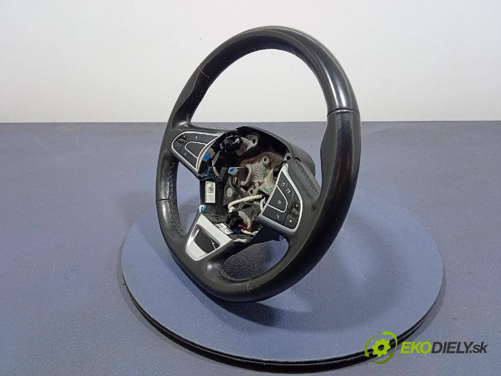 Renault Megane 2019 volant 484006493R