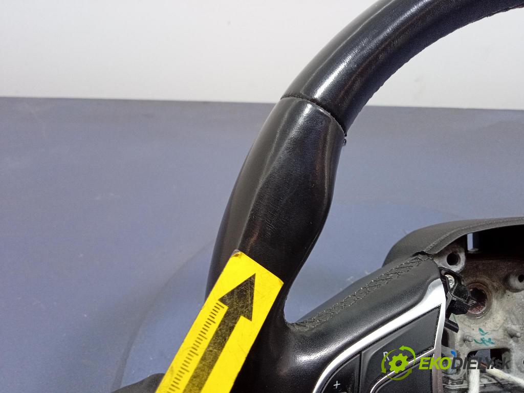 Renault Megane 2019 volant 484006493R