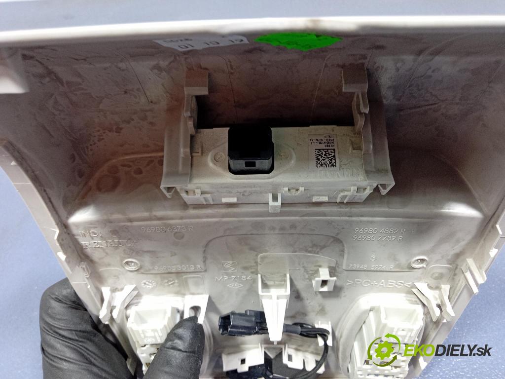 Renault Megane 2019 Lampy Uvnitř 969804882R