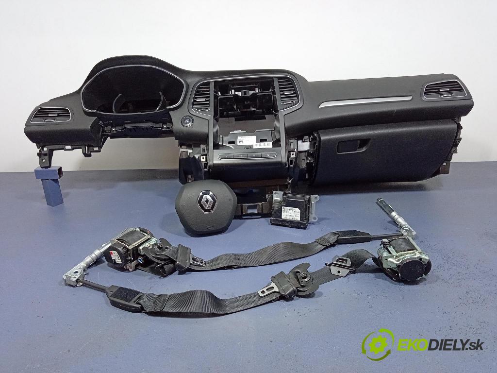 Renault Megane 2019 kokpit,pristrojová doska 681008393R