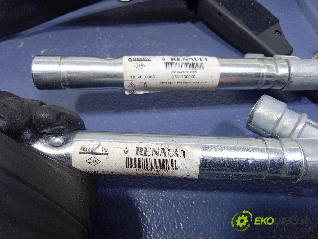 Renault Megane 2019 kokpit,pristrojová doska 681008393R