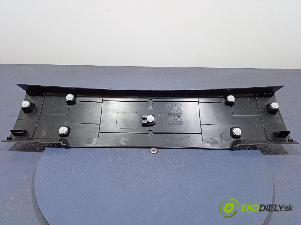 Bmw X4 2024 kryt Plast: Interiéry: 7424423