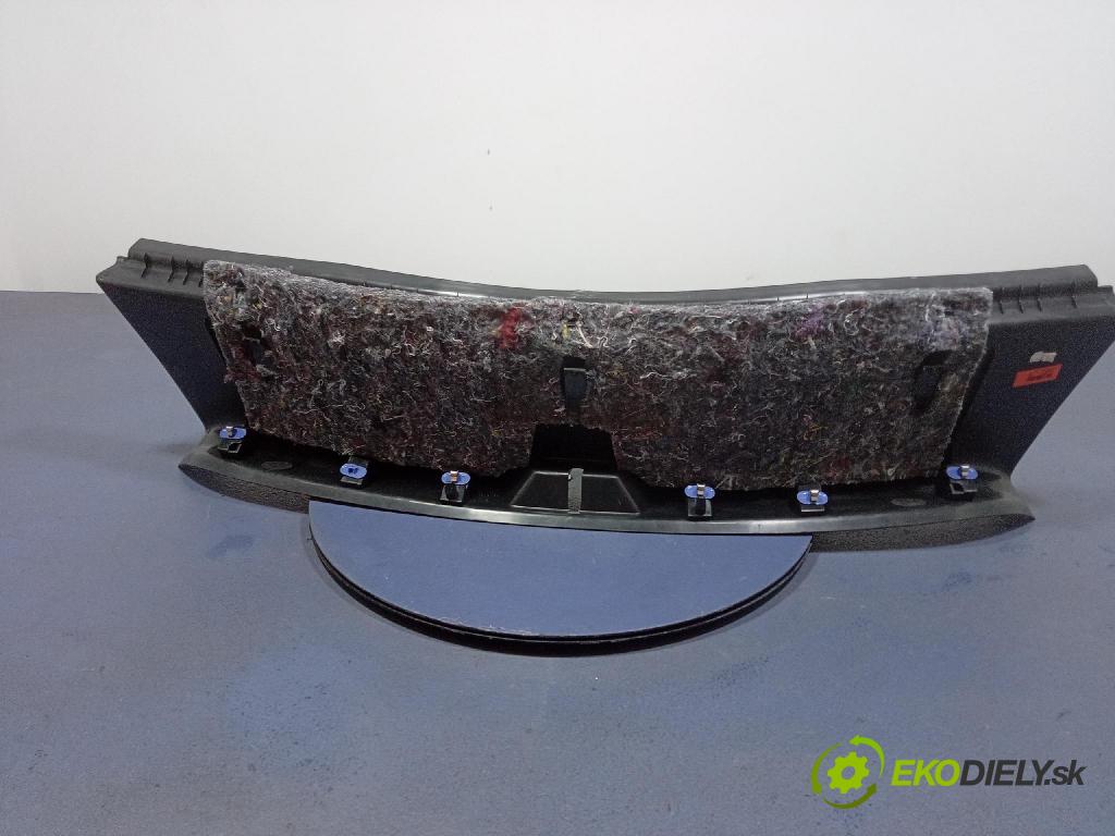 Renault Megane 2019 lišta kufra: 849201720R
