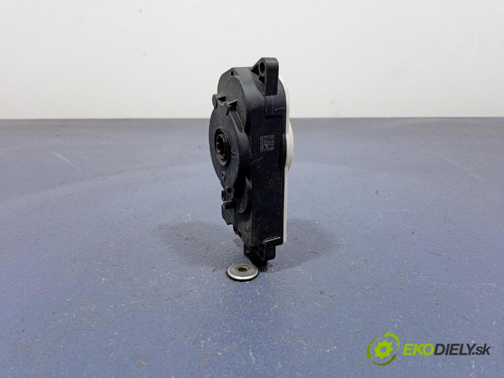 Bmw X4 2024 Vstup: Vzduch: 98816446