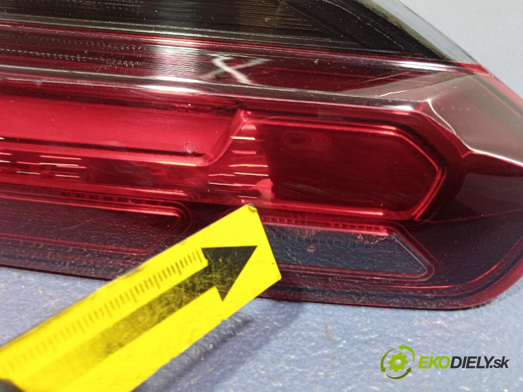 Bmw X4 2024 svetlo / reflektor zad ľavá Vnútri: 7433797