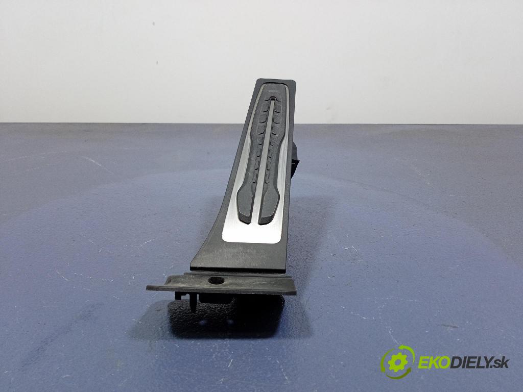 Bmw X4 2024 pedal Plyn: 6889820