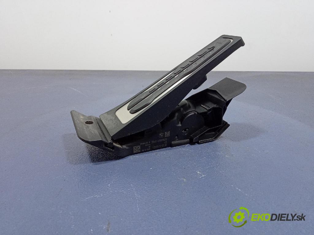 Bmw X4 2024 pedal Plyn: 6889820
