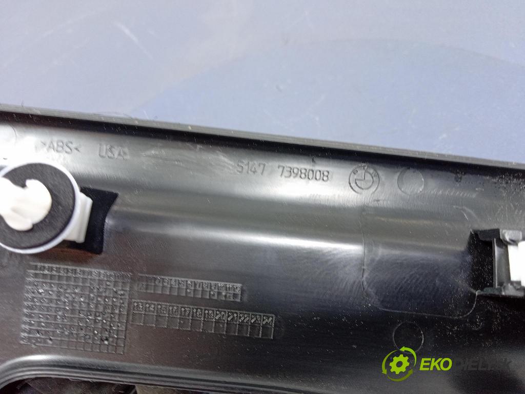 Bmw X4 2024 kryt Plast: Interiéry: 7398008