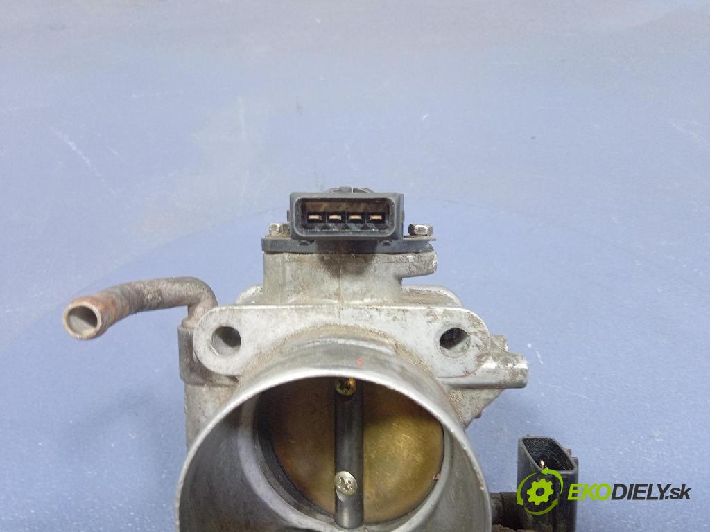 Mitsubishi Carisma 2000 škrticí klapka EAC60-003