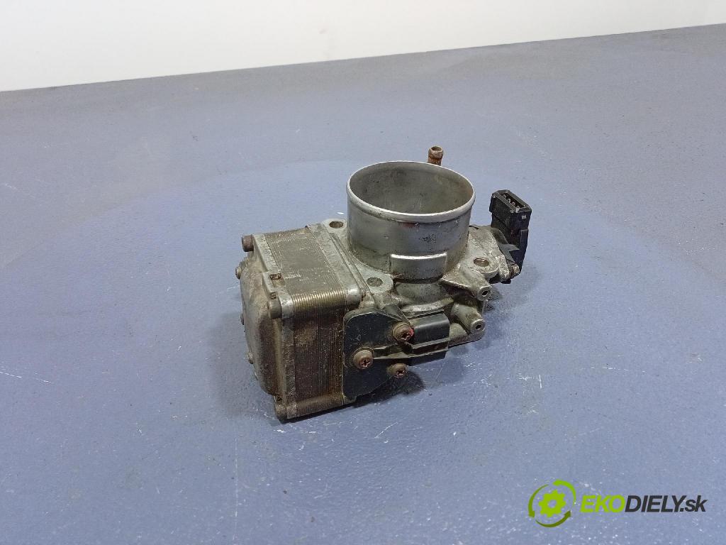 Mitsubishi Carisma 2000 škrticí klapka EAC60-003
