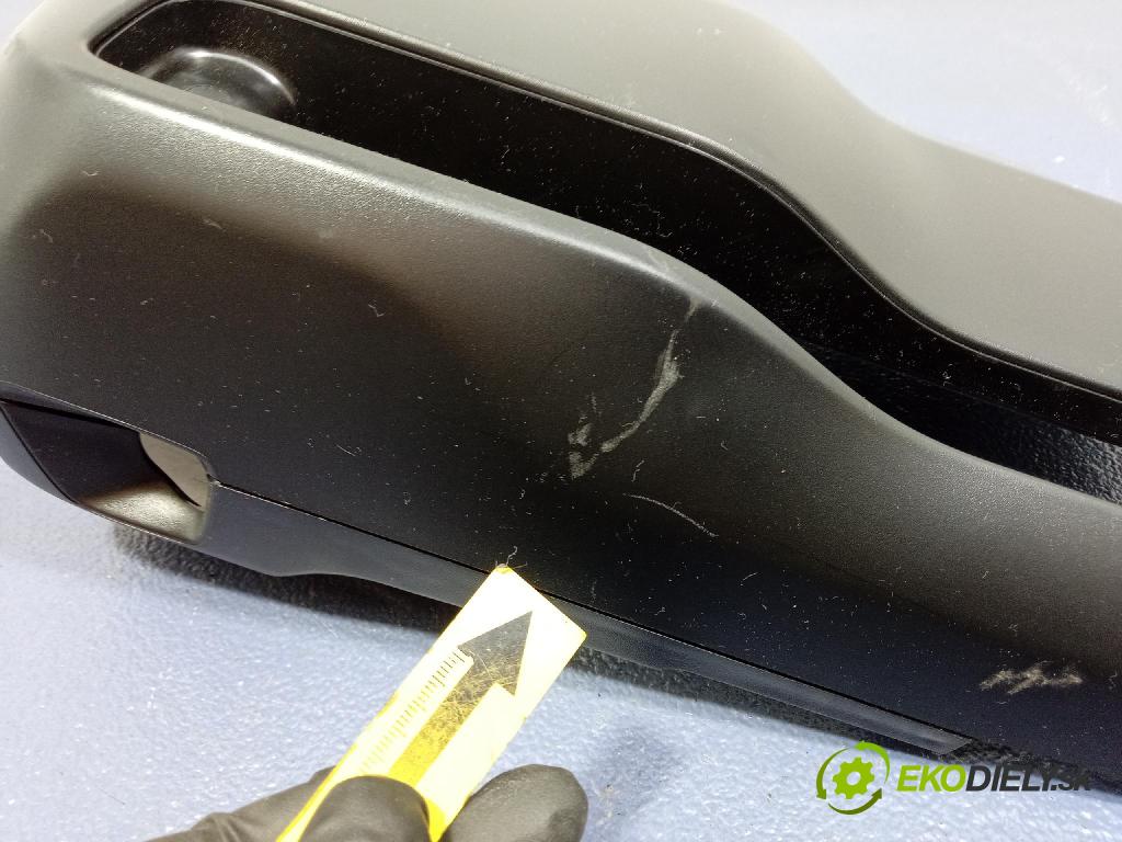 Bmw X4 2024 kryt Plast: Interiéry: 9363418