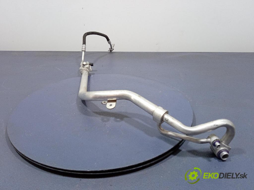 Bmw X4 2024 trubka Klimatizace: 9868407