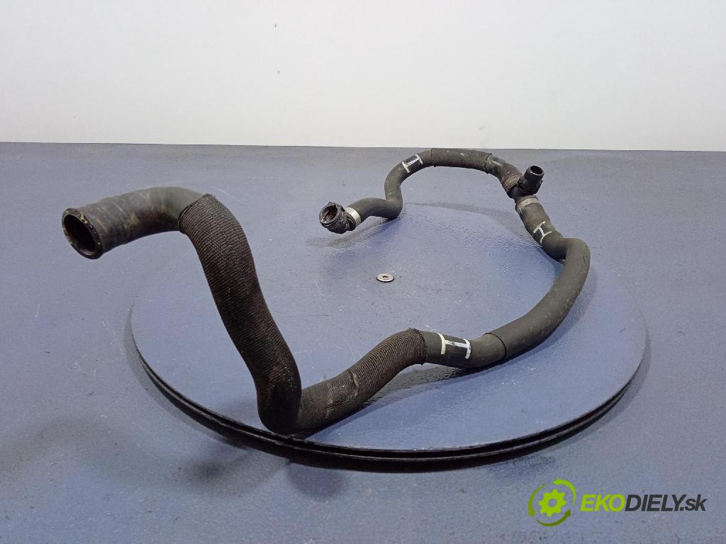 Bmw X4 2024 trubka Chladič: 6993464