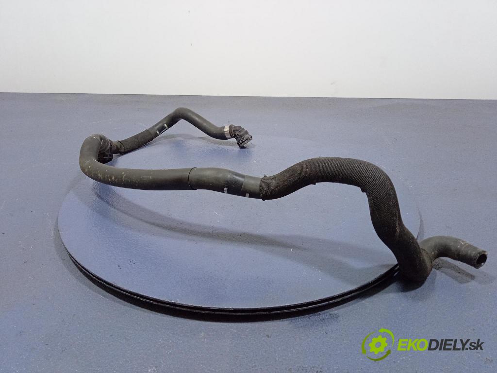 Bmw X4 2024 trubka Chladič: 6993464