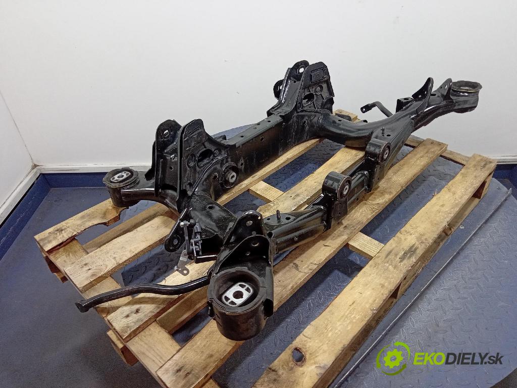 Bmw X4 2024 výztuha Pozastavenia: Zad: