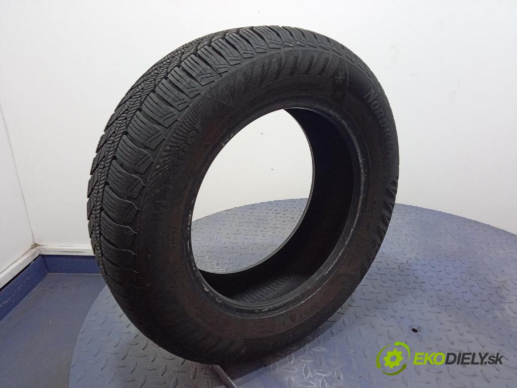Peugeot 406 2001 pneumatiky: Zima 4050496001858