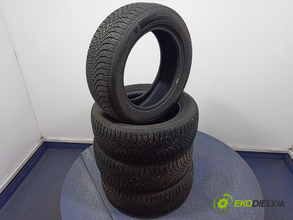 Ford Focus 2006 pneumatiky: Víceúrovňové 6938112628956