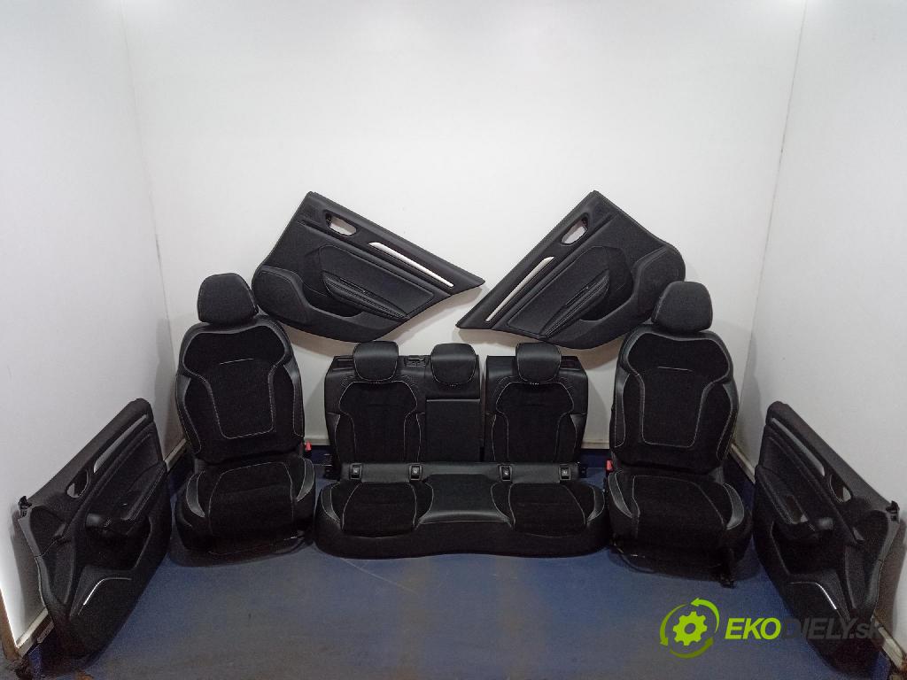Renault Megane 2019 sedačke: Set.: