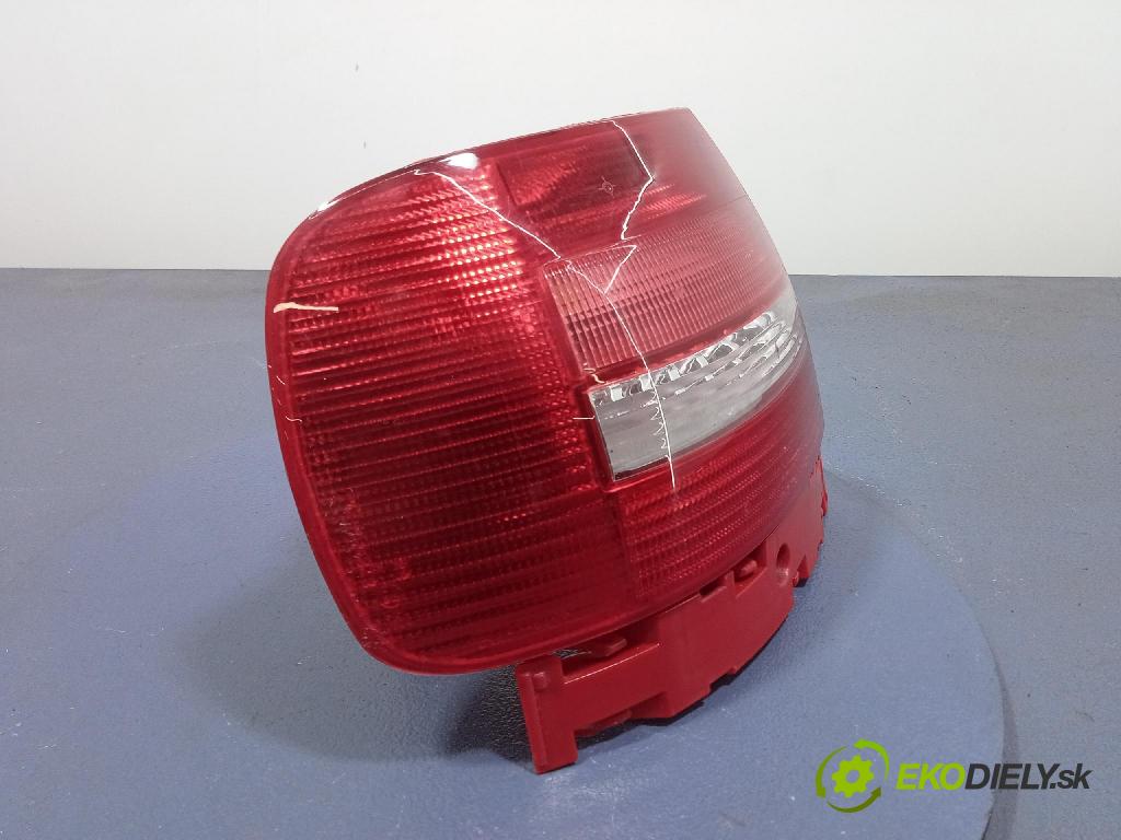 Audi A4 2000 světlo Zad: levá Mimo: 11-A006