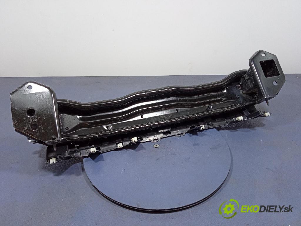 Bmw X4 2024 výstuha narazník zad 8081860