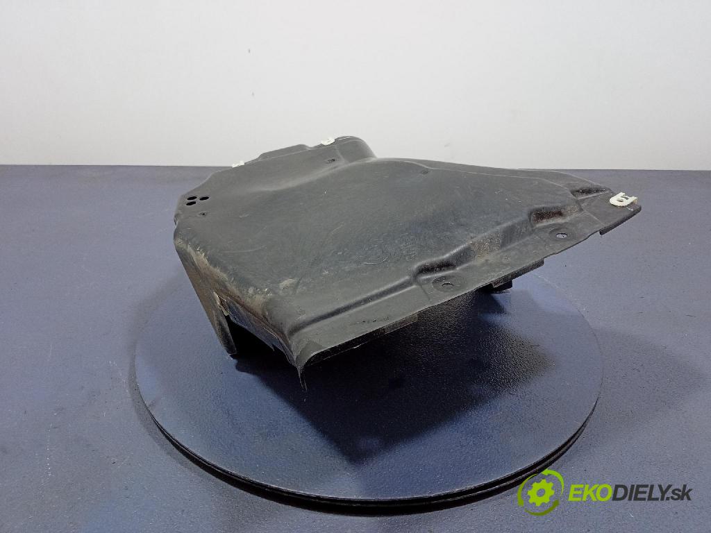 Bmw X4 2024 kryt Plast: podvozek: 7396710