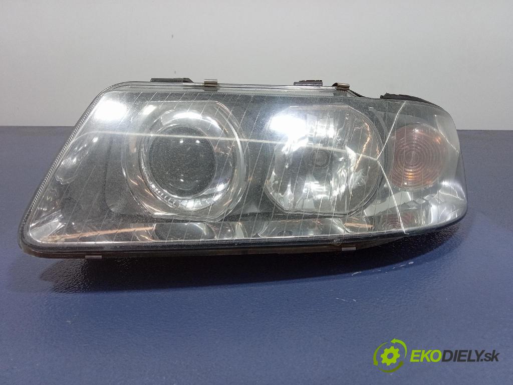 Audi A3 2000 světlo Levý: 153895-00