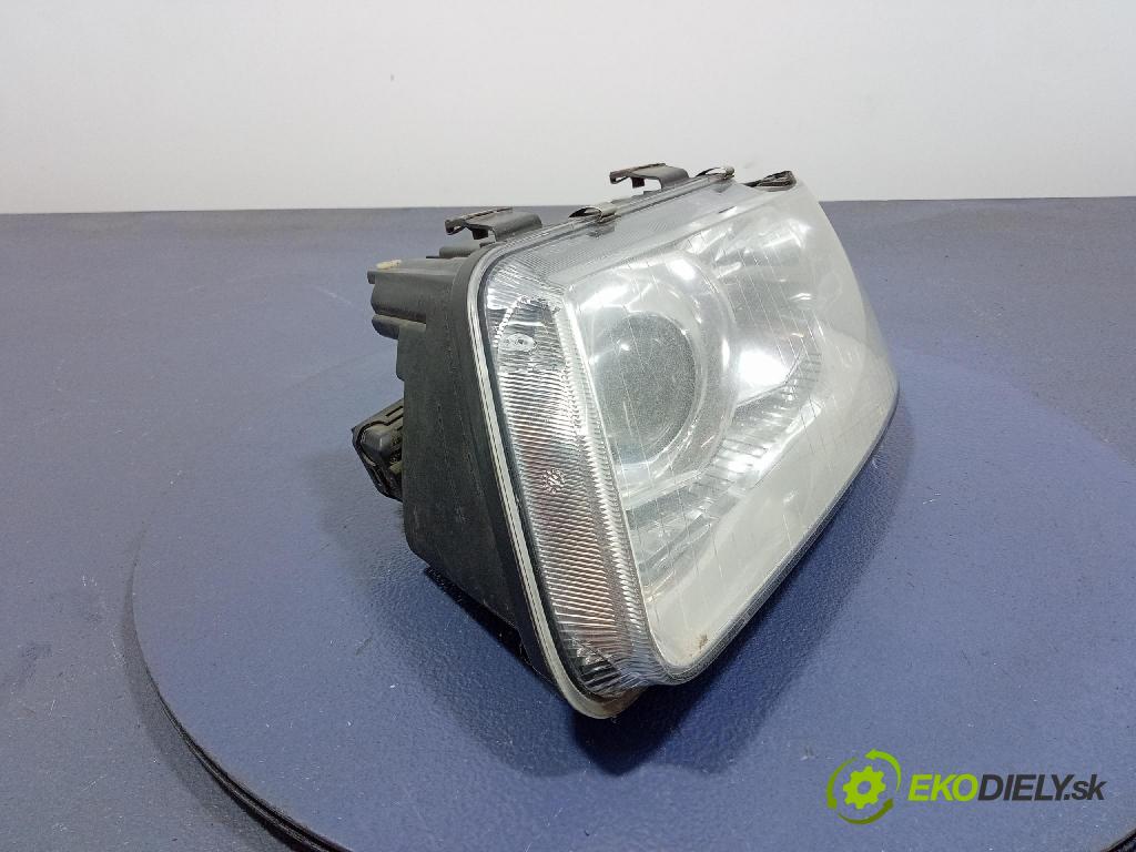 Audi A3 2000 světlo Levý: 153895-00