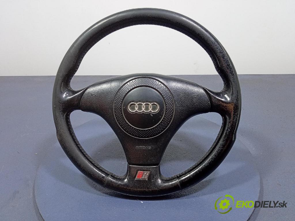 Audi A3 2000 volant 4B0124A
