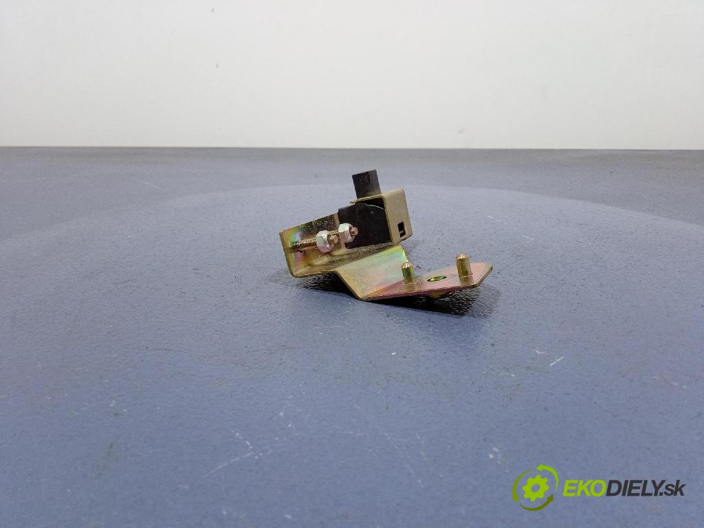 Audi A3 2000 snímač ESP. 1J0907651A