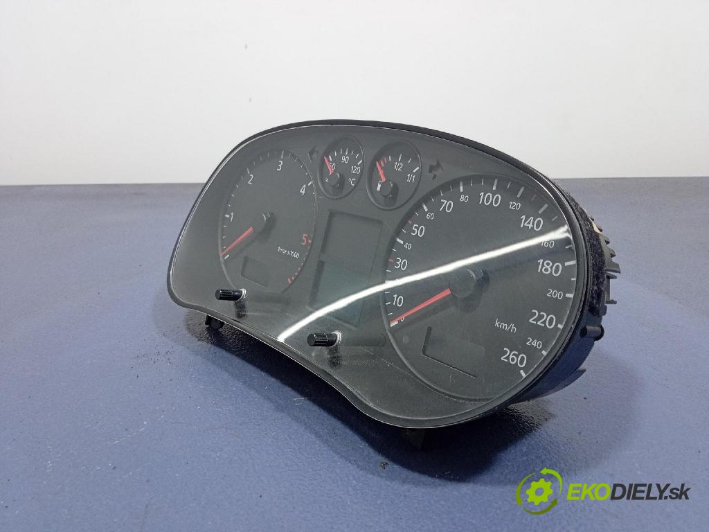 Audi A3 1999 Přístrojová deska 8L0920900B