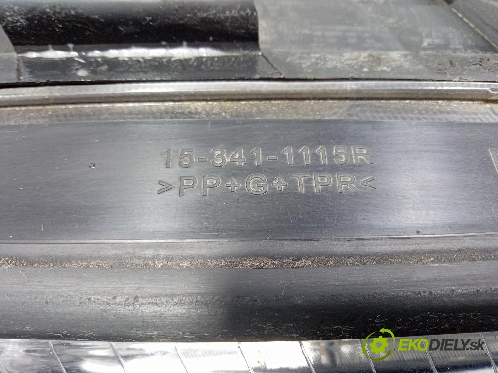 Audi A6 2003 světlo v pravo: 341-1115R