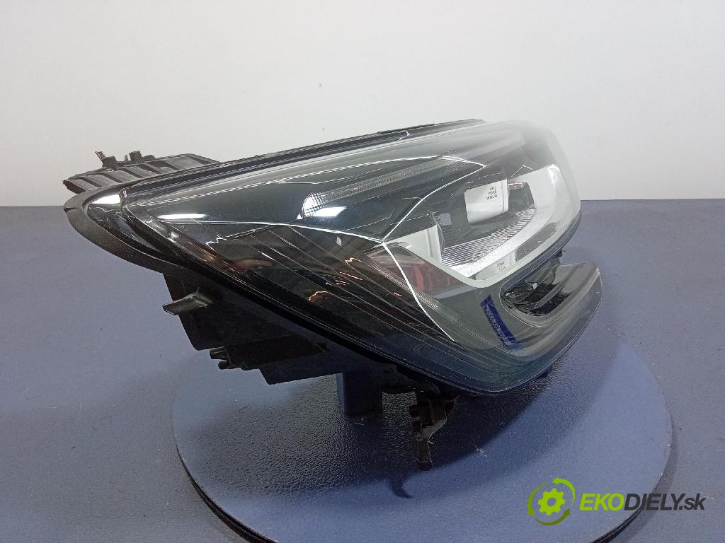 Renault Megane 2019 Reflektor: v pravo: 260104596R