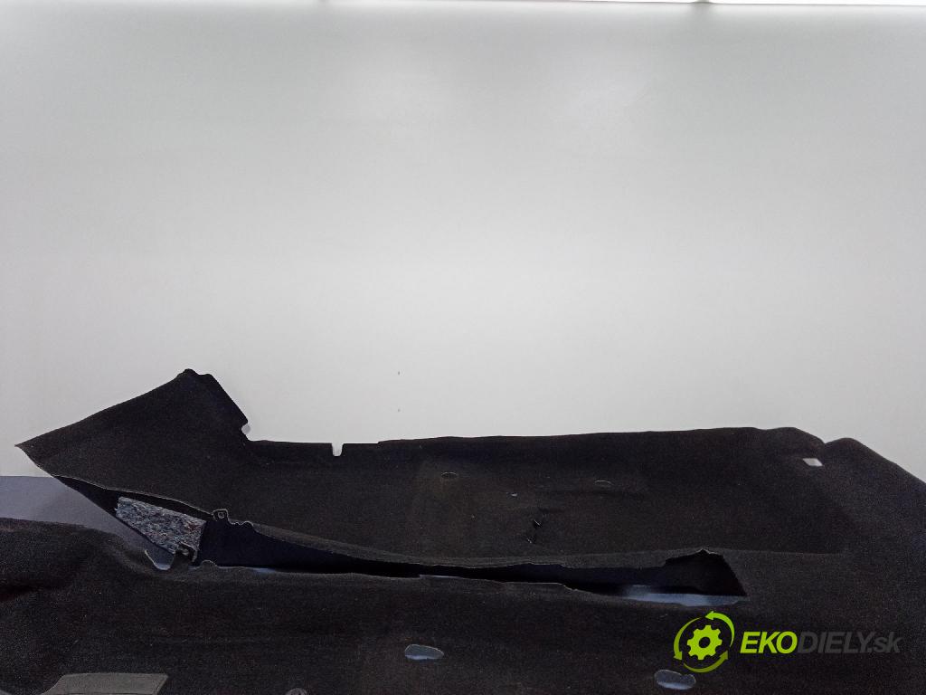 Renault Megane 2019 koberec do auta 749020533R