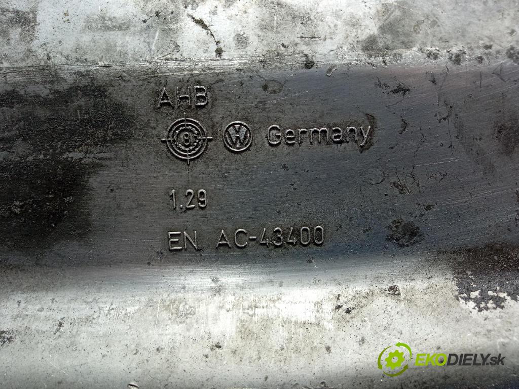 Vw Golf 0 vaňa Olej: 038103603AG